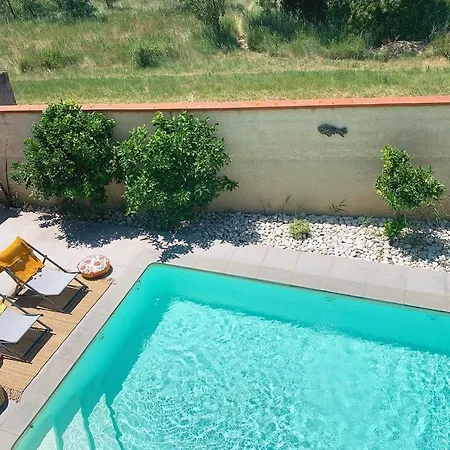 Le Petit Bali Spacieuse Pour 8 Avec Piscine Feriehus