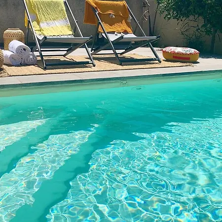 Hébergement de vacances Le Petit Bali Spacieuse Pour 8 Avec Piscine *