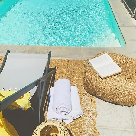 Le Petit Bali Spacieuse Pour 8 Avec Piscine