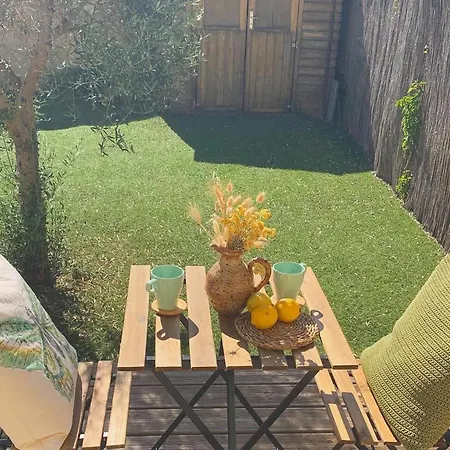 Le Petit Bali Spacieuse Pour 8 Avec Piscine Hébergement de vacances