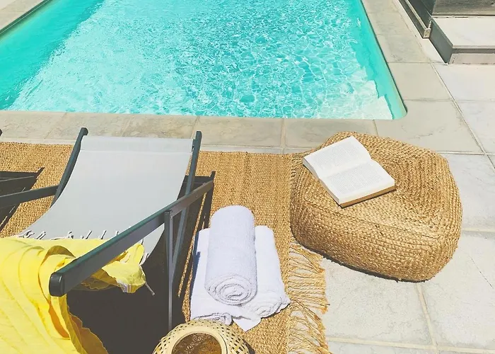Le Petit Bali Spacieuse Pour 8 Avec Piscine