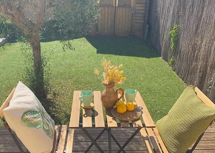 Le Petit Bali Spacieuse Pour 8 Avec Piscine بيت للعطل